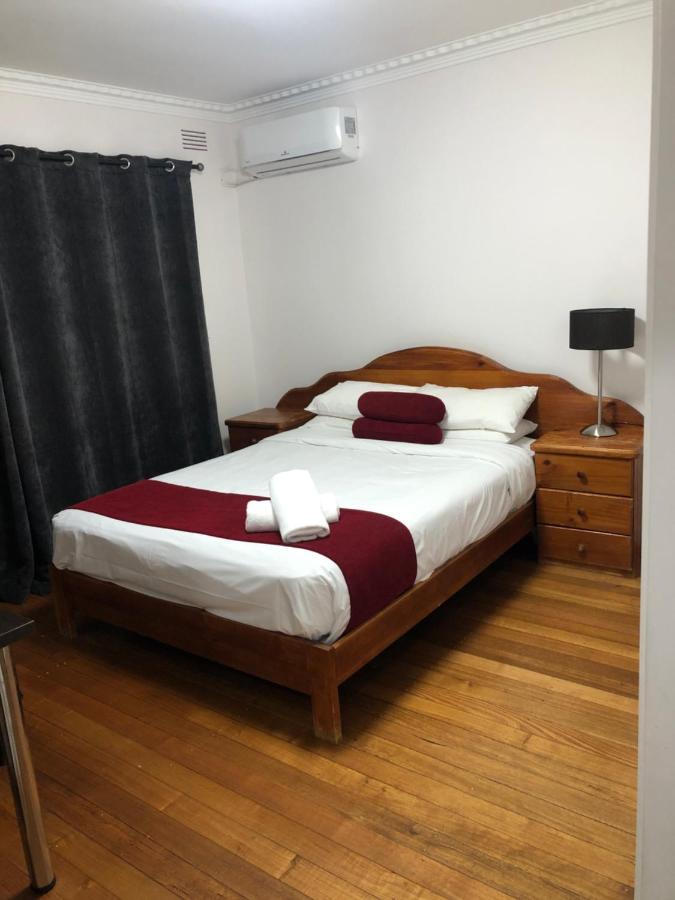 Parkside Inn Motel Мелбърн Екстериор снимка